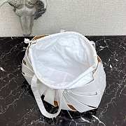 Bottega Veneta The Shell Bag White Size 40 x 12 x 25 cm - 5