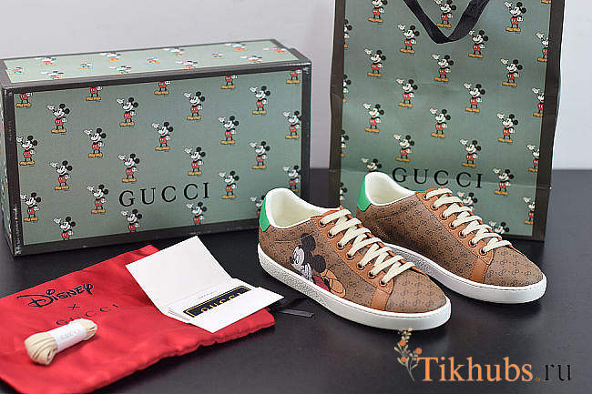 Gucci Sneakers - 1