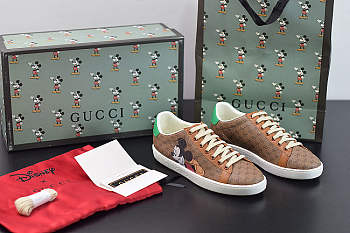 Gucci Sneakers