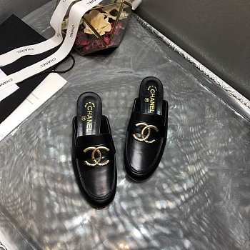 Chanel Flat