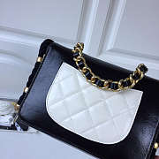 Chanel Flap Bag White/Black AS0074 Size 15 x 6 x 22 cm - 2