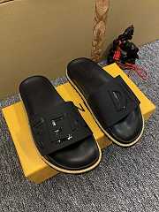 Fendi Slippers 004 - 1