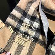 Burberry Scarf 001 48 x 180 cm - 2