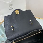 Versace Medusa Medium Golden Chain Black 1039 Size 25 x 15 x 22 cm - 4