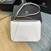 Versace Virtus Calfskin Shoulder Bag White 2002 Size 24 x 9 x 16.5 cm - 4