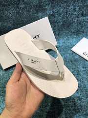 Givenchy Slippers 09 - 1