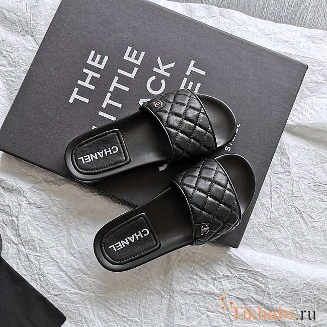 Chanel Slippers 06 - 1