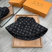 LV Hat 02 - 2