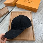 LV Hat 07 - 3