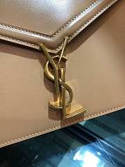 YSL Cassandra Monogram Bag in Box leather beige Size 22 x 6 x 16 cm - 5