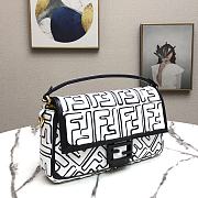 Fendi California Sky 337 Size 26 x 13 x 6 cm - 5