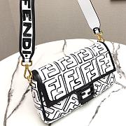 Fendi California Sky 337 Size 26 x 13 x 6 cm - 2