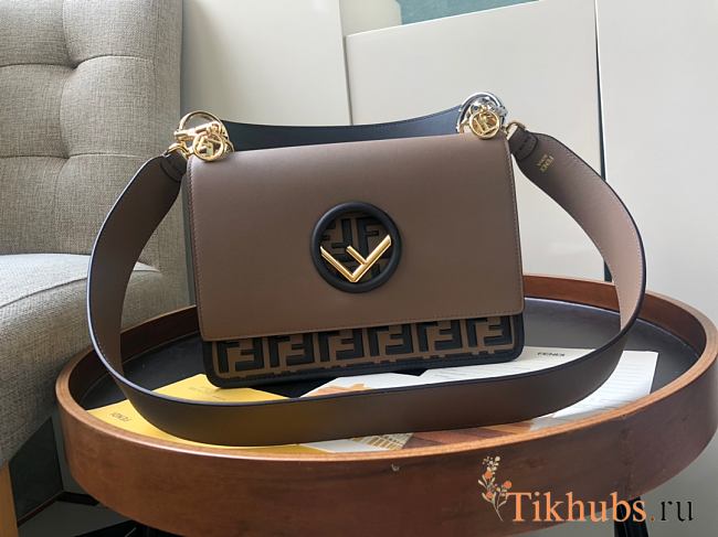 Fendi FF Logo Size 25 cm - 1