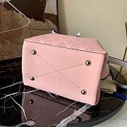 LV Muria Mahina Leather Pink/White M55800 Size 25x25x20 cm - 2