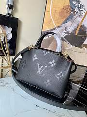 LV Petit Palais Monogram Full Black Silk Screen M58916 Size 29 x 18 x 12.5 cm - 6