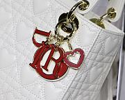 Dior Lady White M6010 Size 20 x 16.5 x 8 cm - 2