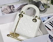 Dior Lady White M6010 Size 17 x 15 x 5 cm - 5