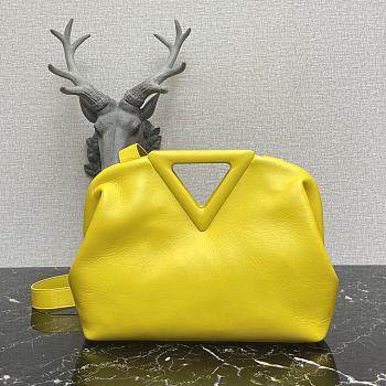 Bottega Veneta Point Yellow 440999 Size 35 x 12 x 6.5 cm