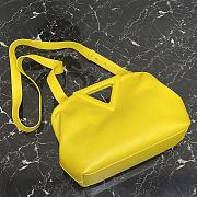 Bottega Veneta Point Yellow 440999 Size 35 x 12 x 6.5 cm - 3