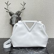 Bottega Veneta Point White 440999 Size 35 x 12 x 6.5 cm - 1