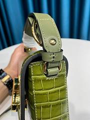 Chloe Mini C Bag In Green 6030 Size 16.5 x 5 x 14 cm - 6