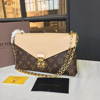 Louis Vuitton Monogram Pallas Chain 3284 Size 26 x 17 x 6 cm