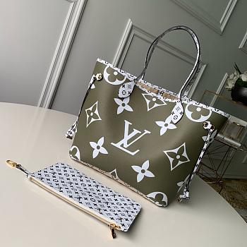 LV NEVERFULL Medium M44568 Size 31 x 28.5 x 17 cm