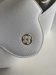 LV Capucines Bb M55832 Snow White 27 x 18 x 9 cm - 3