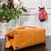 LV Rose Des Vents Small Handbag Camel Yellow Size 26.5 x 19.5 x 11 cm - 6