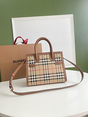 Burberry Vintage Tote Size 26 x 13.5 x 20 cm