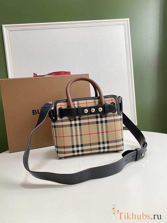 Burberry Tote Belt Bag Size 21.5 x 12 x 19 cm - 1