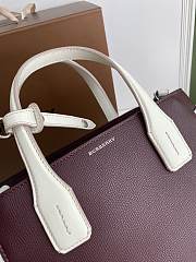 Burberry Handbag Red Size 34 x 16 x 25 cm - 2