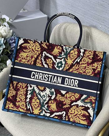 Dior Book Tote Blue Maple Leaf M1286 Size 41.5 x 32 cm