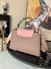 LV Light Coffee Medium Capucines M99336 Size 31.5 x 20 x 11 cm - 2