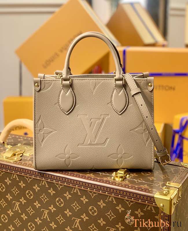 LV Onthego Small Gray M45660 Size 25 x 19 x 11.5 cm - 1