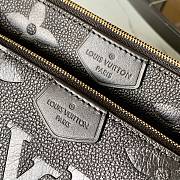 Louis Vuitton Multi Pochette Accessoires Black M58520 Size 23.5×13×4.5 cm - 2