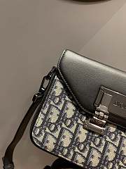 Dior Mini Clutch Bag Embossed Logo 214 Size 19×14×4 cm - 5