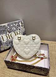 Dioramour Dior Caro Heart Chain Bag 5097 Size 11 x 10 x 1.5 cm - 4