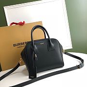 Burberry Cube-Cube Bag Black Size 34 x 19 x 21 cm - 1