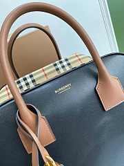 Burberry Cube-Cube Bag Size 41 x 24 x 26 cm - 3