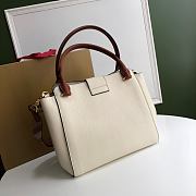 Burberry Buckle Bag White Size 30 x 17.5 x 27.5 cm - 5