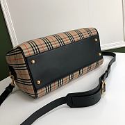 Burberry Bowling Bag Size 31 x 16.5 x 19 cm - 4