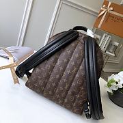 LV Medium Backpack Monogram M41561 Size 28 x 33 x 16 cm - 3