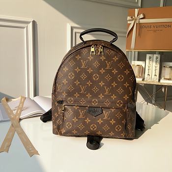 LV Monogram Backpack M41561 Size 28 x 33 x 16 cm