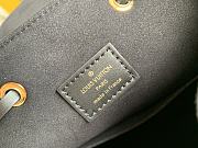 LV Montsouris Backpack Black M45205 Size 27.5 x 33 x 14 cm - 6