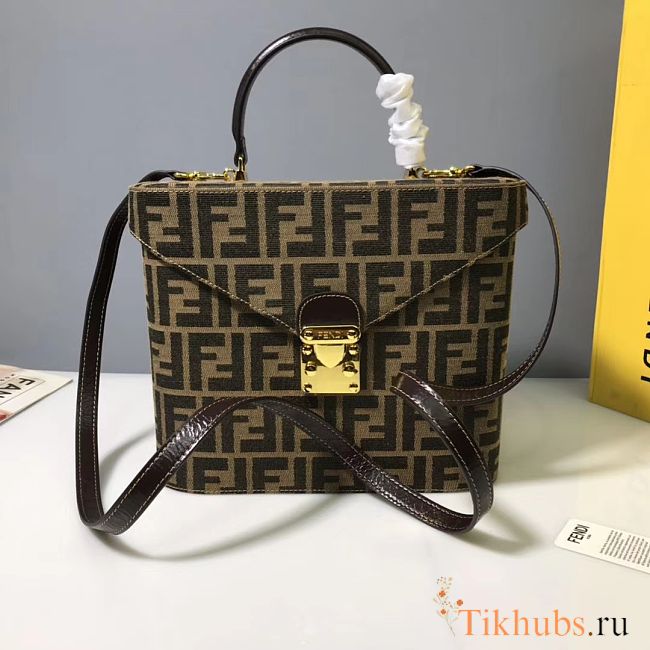 Fendi Coffee Old Flower Box Size 25.5 x 15 x 21 cm - 1