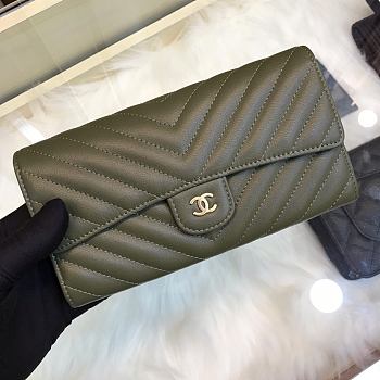 Chanel Leboy Long Wallet Green 80758 Size 10.5 x 19 x 3 cm