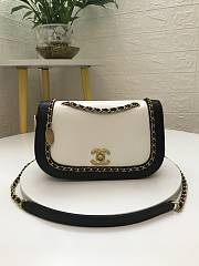 Chanel Dumpling Bag AS0371 Size 22 x 7 x 15 cm - 1