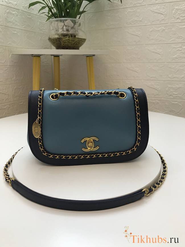 Chanel Dumpling Bag Blue AS0371 Size 22 x 7 x 15 cm - 1