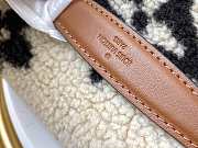 LV Monogram Teddy Wool Waist Bag M55425 Size 37 x 14 x 13 cm - 2